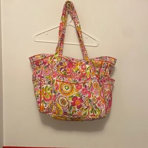 Vera Bradley large zip tote